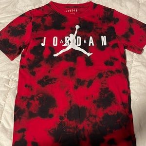 Semi new Jordan shirt. Youth Boys Large